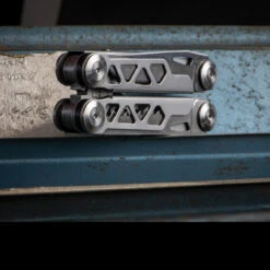 Boker Plus Specialist Pro 19 Boker Plus Specialist Pro -Outdoor Survival Store 09BO830det5 20475.1653401391