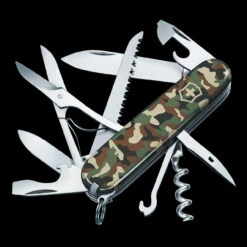 Victorinox Huntsman Camo