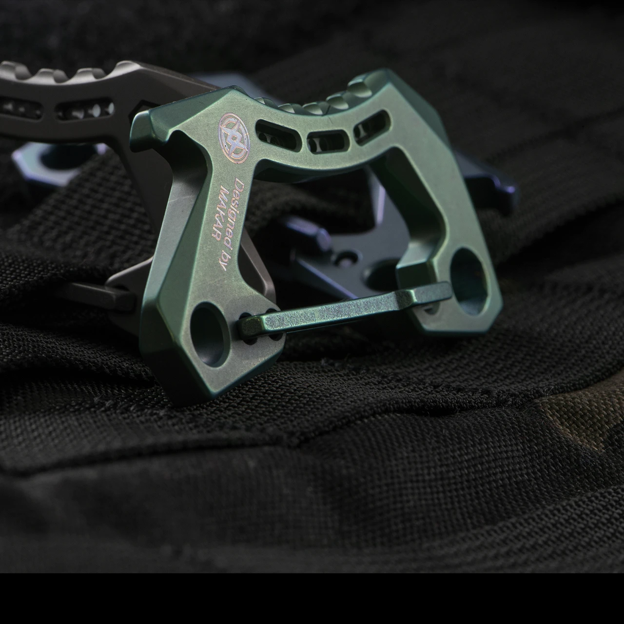 Bestech Titanium Carabiner 7 Bestech Titanium Carabiner - Image 5