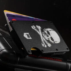 Cobratec "Jolly Roger" Wallet 15 Cobratec "Jolly Roger" Wallet -Outdoor Survival Store CBTRFIDJR.1 97117.1664179937.1280.1280 04615.1664204883