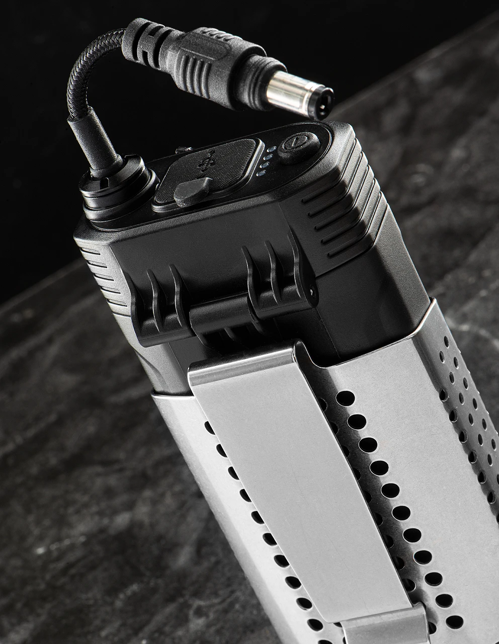 Fenix HP30R V2.0 Rechargeable Headlamp 9 Fenix HP30R V2.0 Rechargeable Headlamp - Image 7