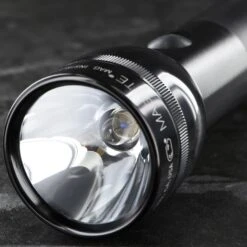 Maglite 5-Cell D Xenon -Outdoor Survival Store ML01263det1 86626.16000957521 41489.1673954302