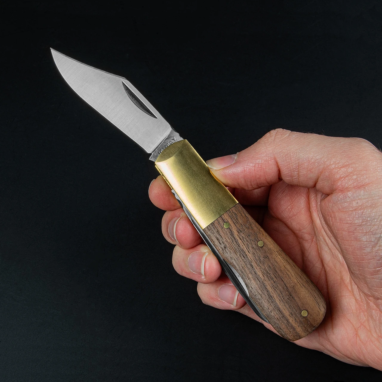 Michael May Barlow Walnut Folding Knife 5 Michael May Barlow Walnut Folding Knife - Image 3