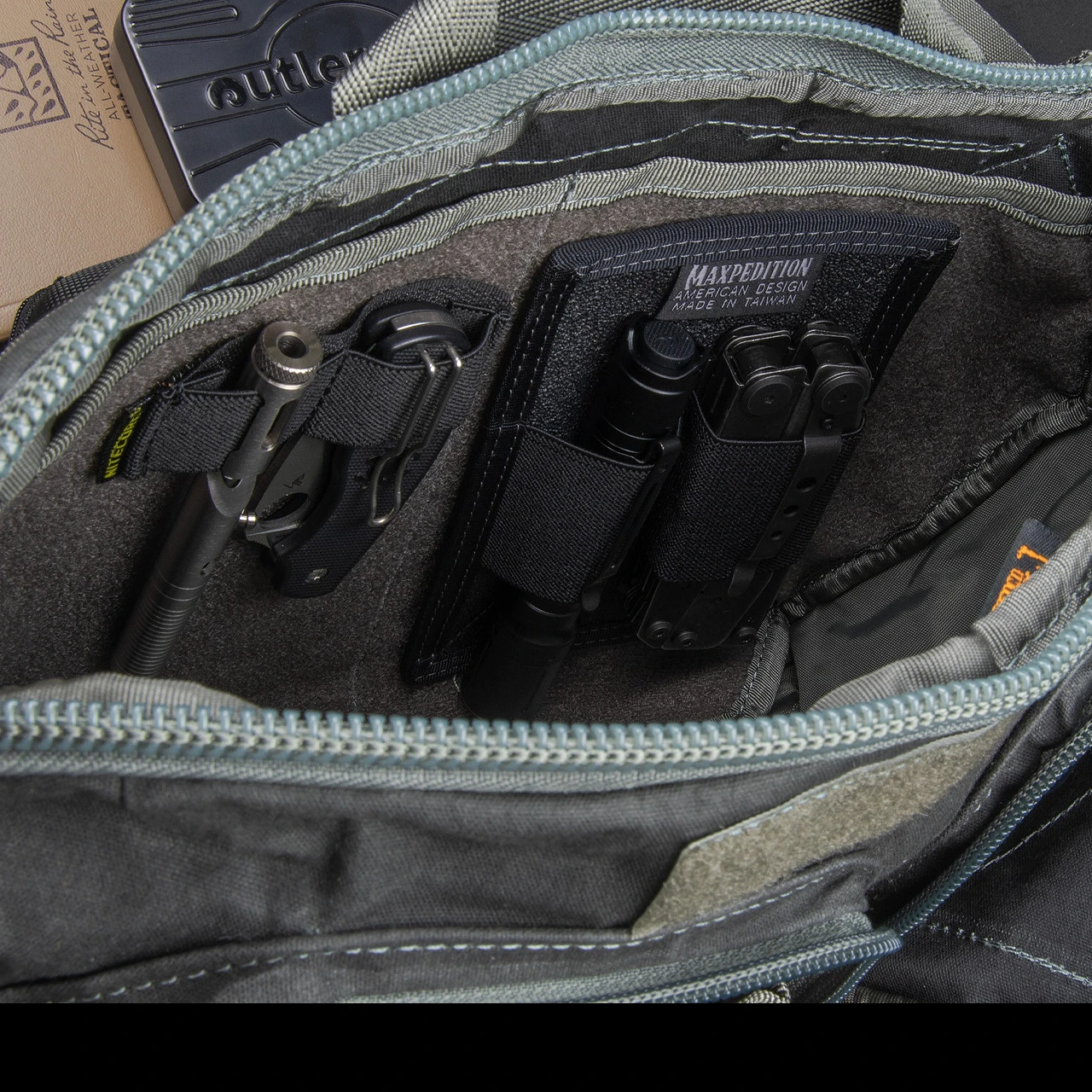 Magforce Aries Cross Body Waxed Canvas Bag 10 Magforce Aries Cross Body Waxed Canvas Bag - Image 8