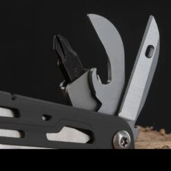 Leatherman Signal -Outdoor Survival Store wit lt700bldet7 67105.1587418997